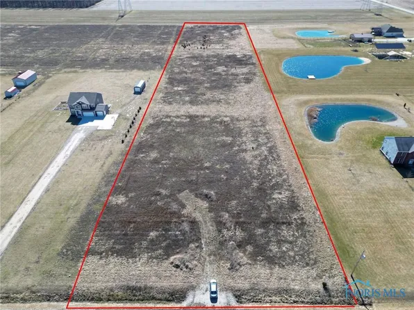 5859 Dowling Rd, Luckey, OH 43443