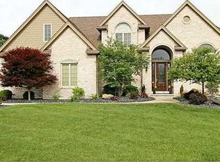 7556 Hickory Valley Dr, Maumee, OH 43537