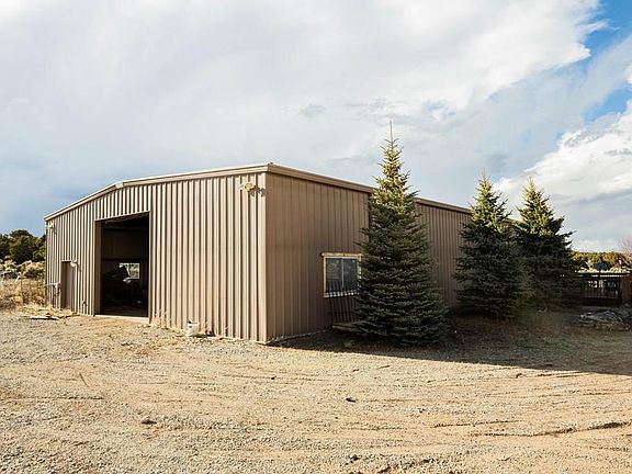 5th image of 5113 Wild Horse Dr