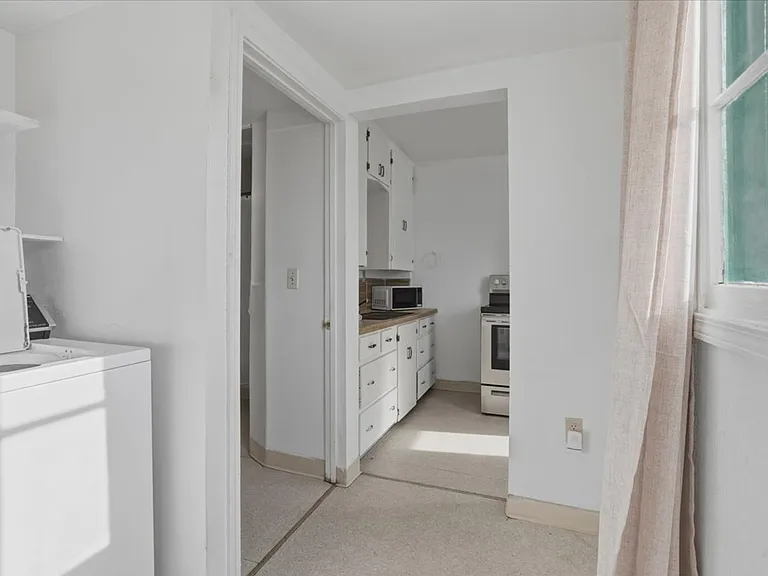 Laundry Room Cabinet