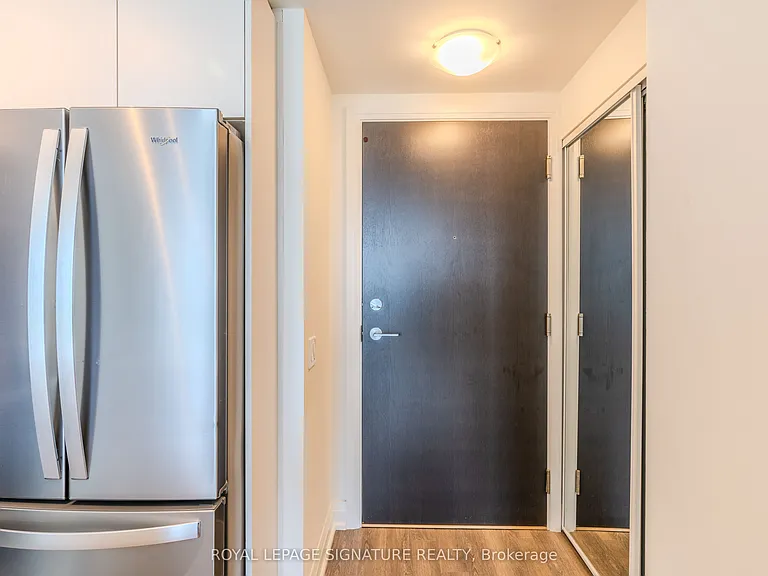 1461 Lawrence Ave W #1101 — Photo 4
