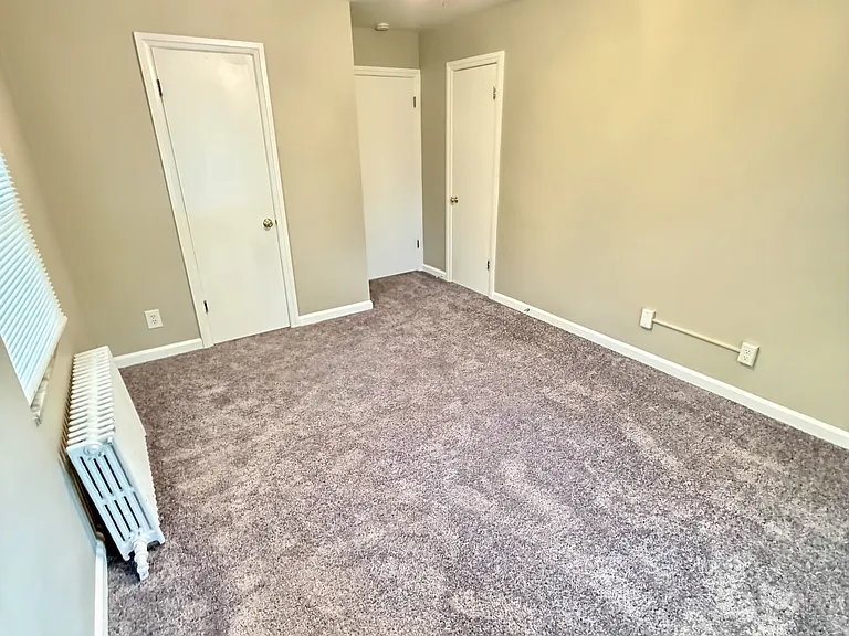 4012 W Bancroft St #4 — Photo 9