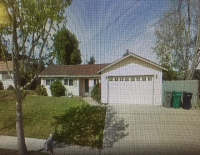 4045 Dartmouth Ln
