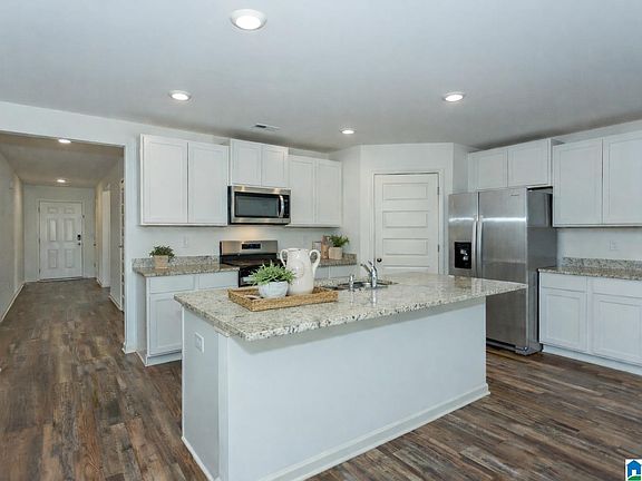 5th image of 151 Archers Brook Ln