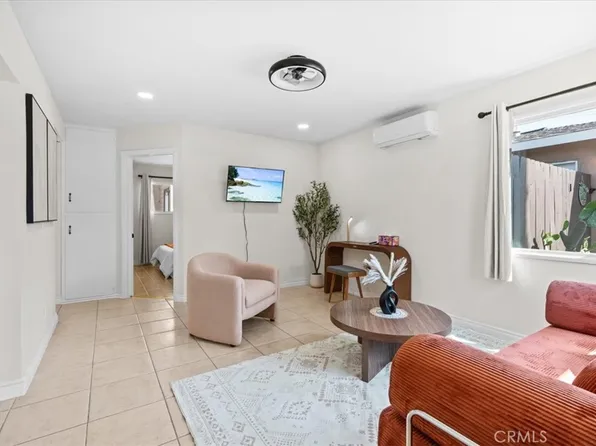 1097 Bonita St, Tustin, CA 92780