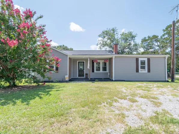 4228 Flat Creek Rd, Heath Springs, SC 29058