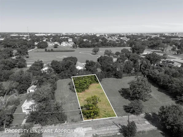 805 Benton Dr, Waco, TX 76706