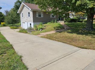 117 Lowell Ct, O Fallon, IL 62269