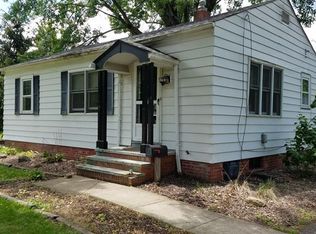 3860 Columbia Rd, North Olmsted, OH 44070