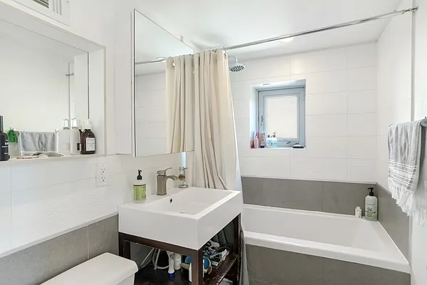 Rented by Corcoran | media 10