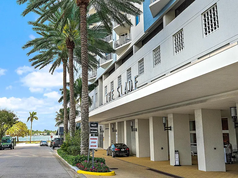 1551 N Flagler Dr #Penthouse L7 — Photo 23