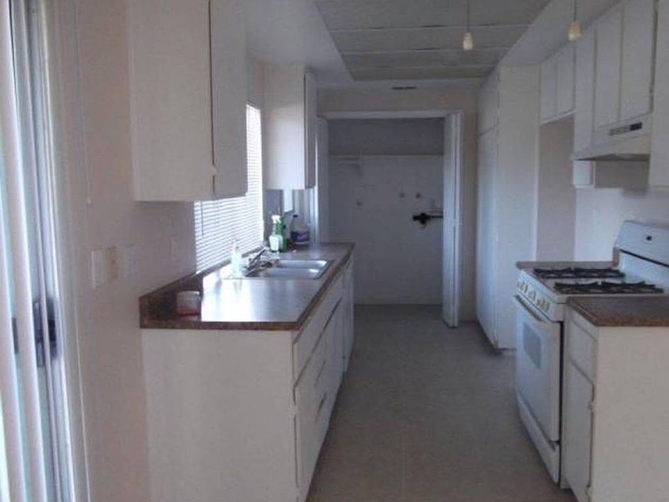 2nd image of 43650 C St APT A