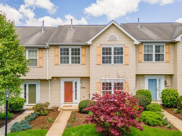 1036 Royal Dr
