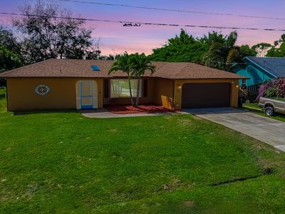 450 SW Eyerly Avenue, Port Saint Lucie, FL, 34983