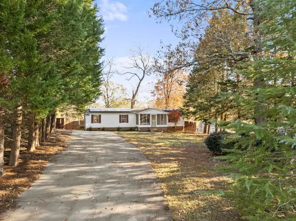 161 Effie Dr, Piedmont, SC 29673