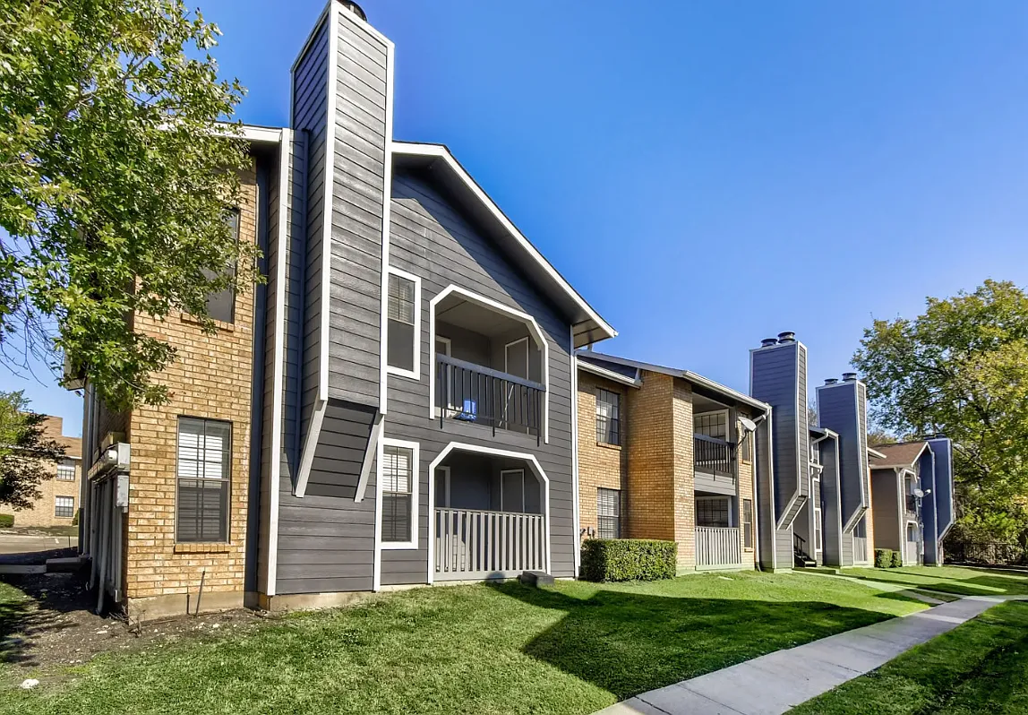 Pleasant Creek Apartments — Photo 4