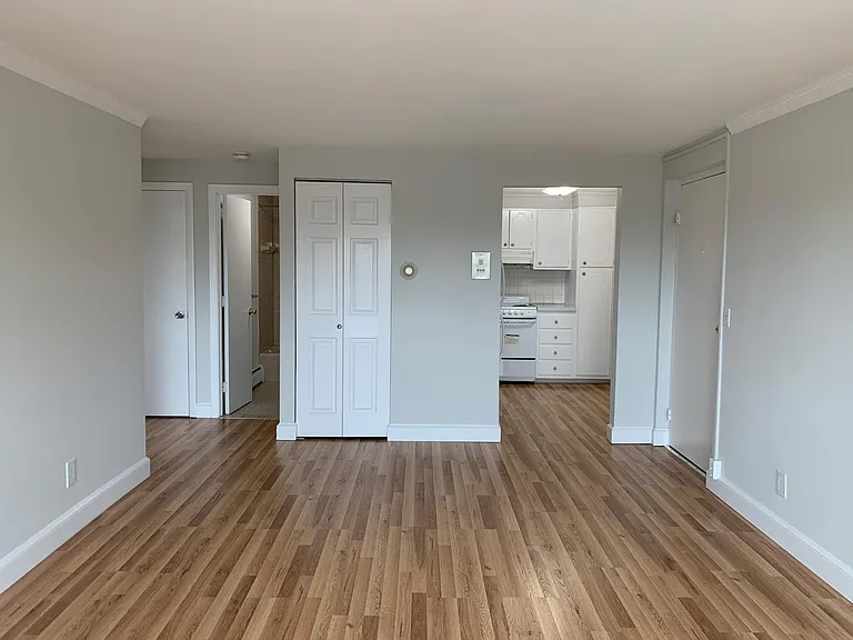 269 Harvard St #40 — Photo 10
