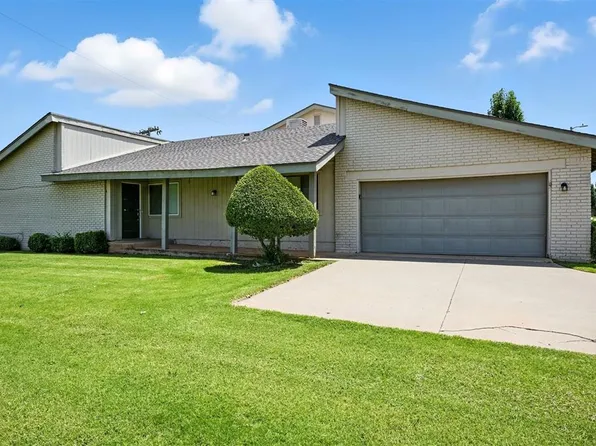 5832 Hefner Village Ct, Oklahoma City, OK 73162