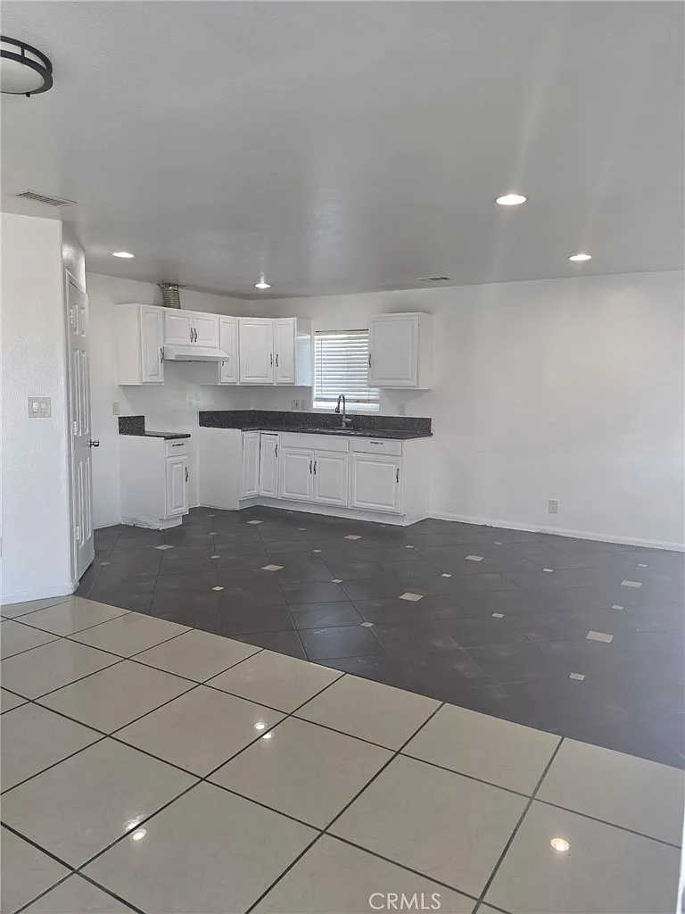 3 bed, 1488 sqft, $3,500 — Photo 4