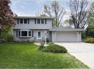 9901 Xerxes Curv S, Minneapolis, MN 55431