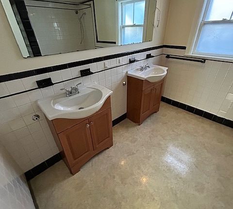 5th image of 16 King Ave Ste 1