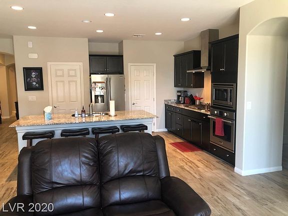 4th image of 5181 Royal Indigo St