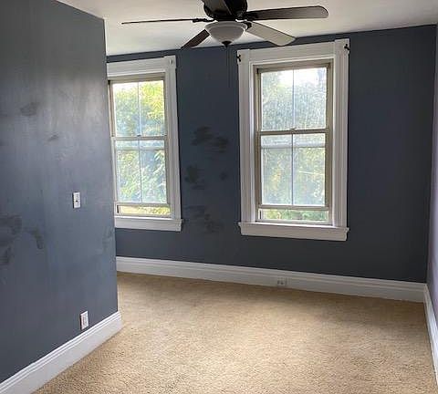 4th image of 2740 Enslin St