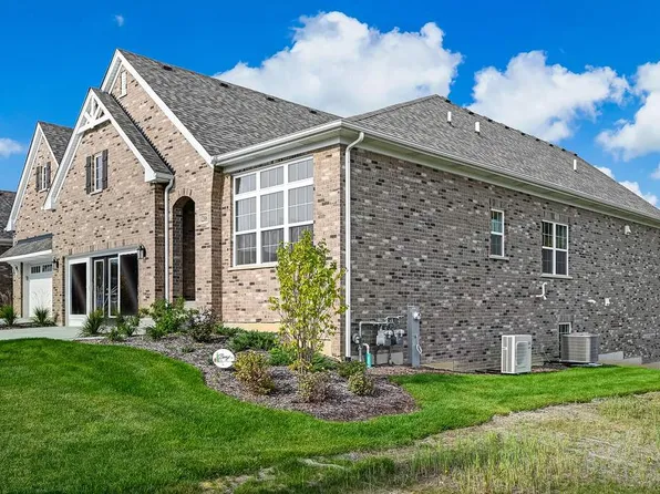 12188 Copper Ridge Dr #56, Lemont, IL 60439