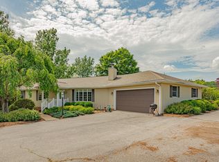 122 Mooreland Blvd, Lexington, VA 24450