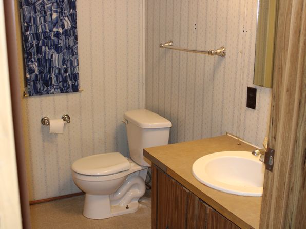 328 N Clay St, Riley, KS 66531