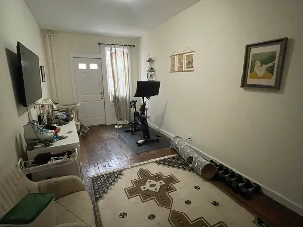 25-54 33rd Street image 5 of 21