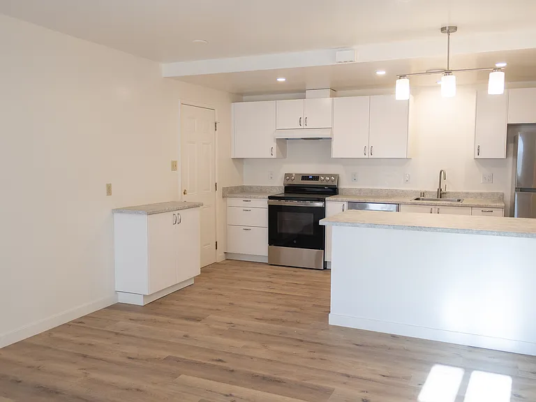 3126 Cottage Park Ave #3124 — Photo 8