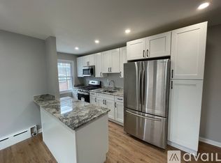 144 Greenwood Rd, Sharon Hill, PA 19079