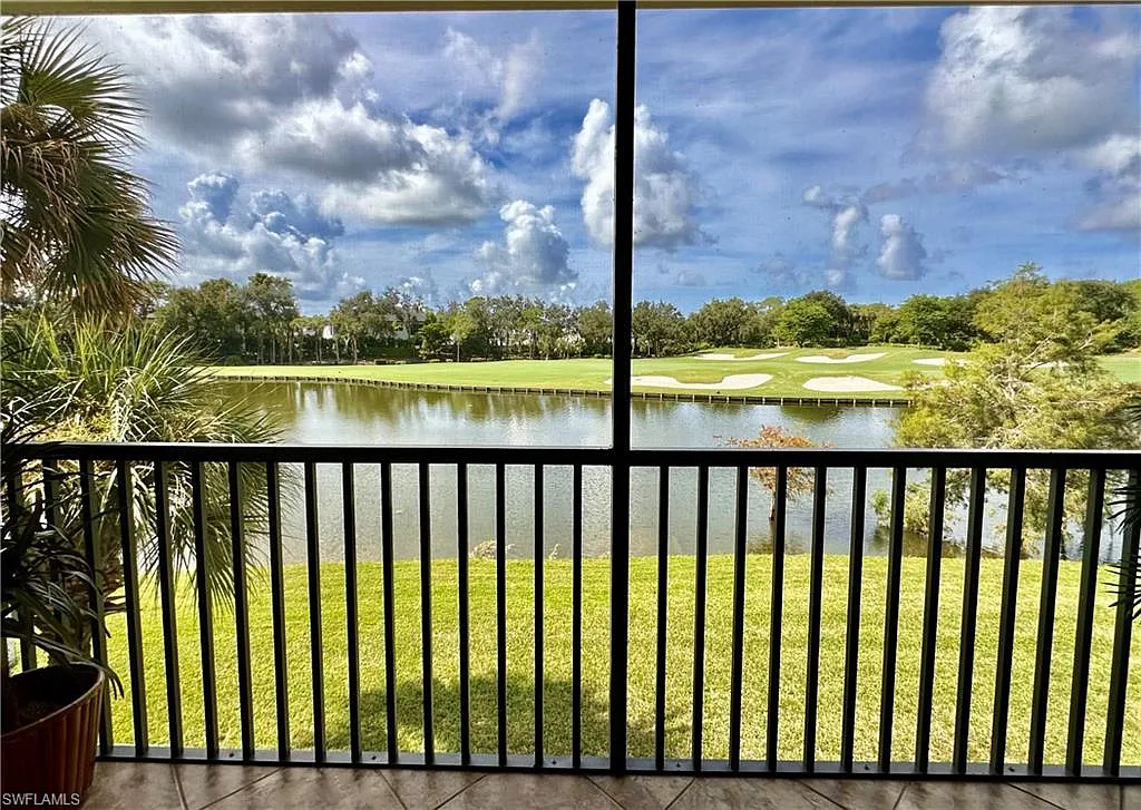2 bed, 2.0 bath, 1672 sqft, $8,000 — Photo 2