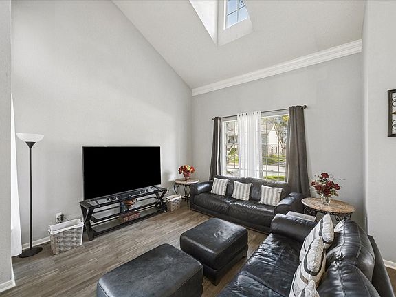 2nd image of 14418 Sycamore Lake Rd