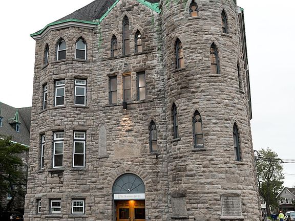 3rd image of 169 Elk St #11