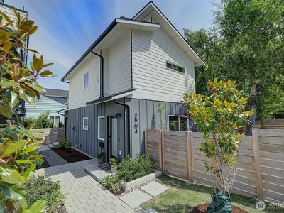 2904 W Bertona Street, Seattle, WA, 98199