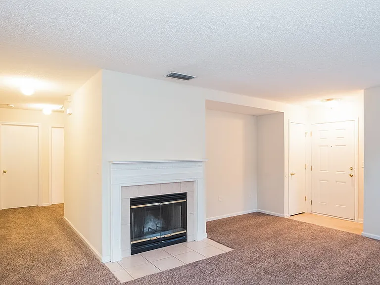5690 Chirping Way W — Photo 6