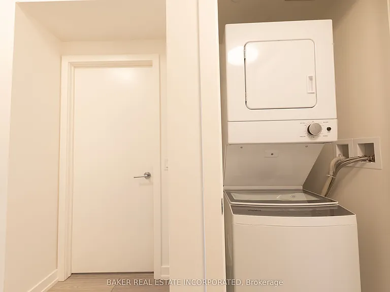 223 Redpath Ave #3312 — Photo 21