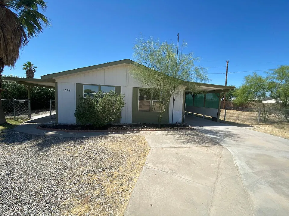 1398 E Ruby Ct
