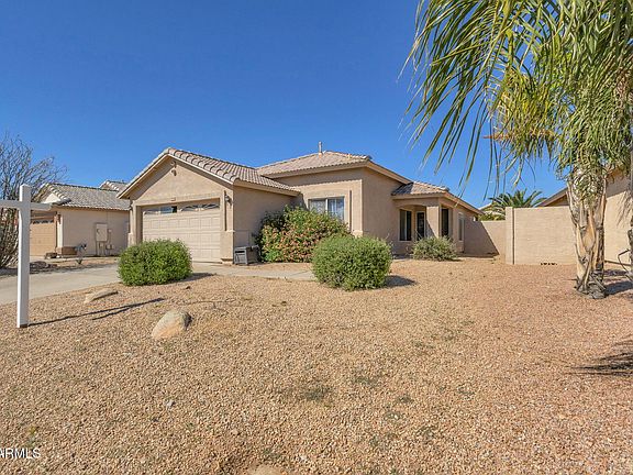 2nd image of 9236 E MEDINA Avenue