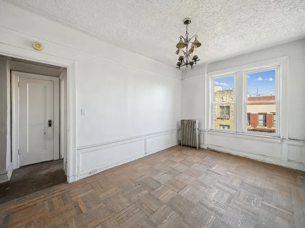 374 S 2nd St APT 36, Brooklyn, NY 11211