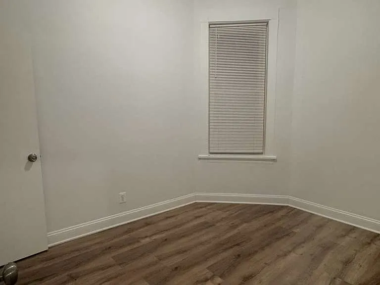 6609 S Rhodes Ave #1 — Photo 6