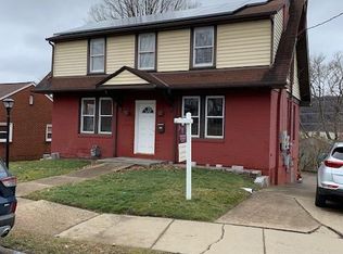 887 Riverview Ave APT 1, Baden, PA 15005