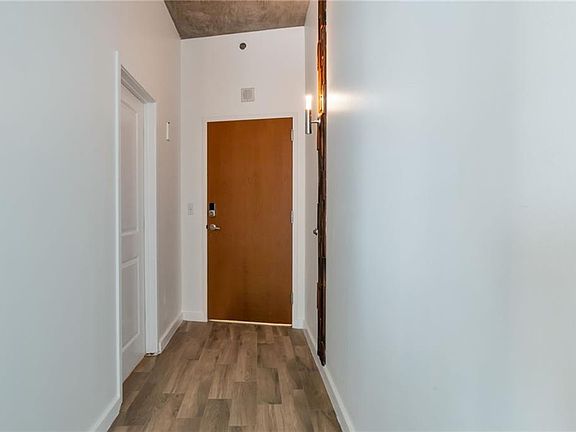 5th image of 943 Peachtree St NE Unit 1304