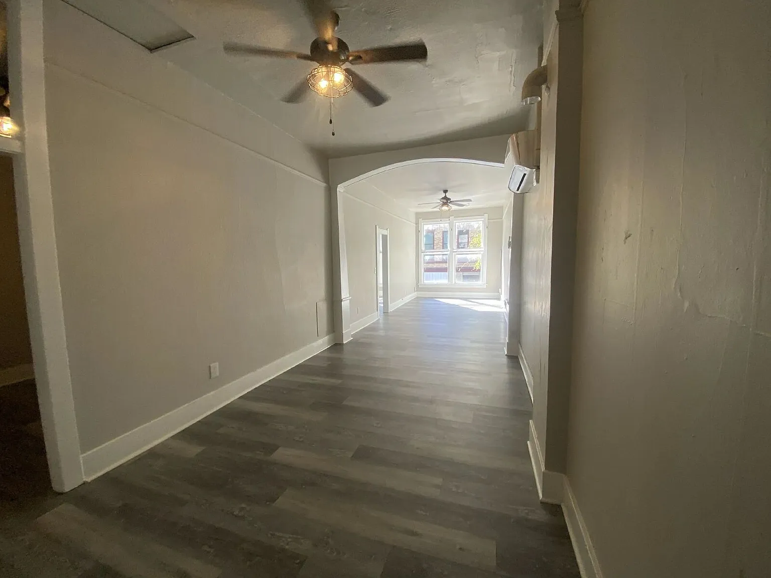 2 bed, 1.0 bath, $1,250 — Photo 3