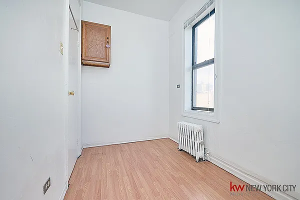 Rented by Keller Williams NYC | media 11