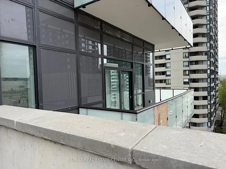 430 Square One Dr #519 — Photo 15
