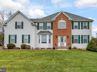 4 Gramercy Rd, Monmouth Junction, NJ 08852