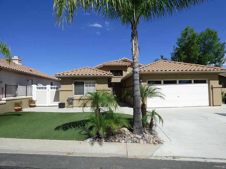 2548 Columbine Way Alpine, CA 91901